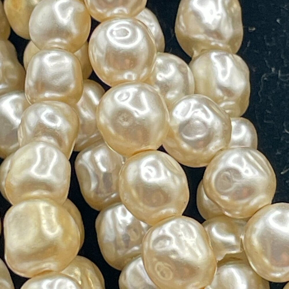 Vintage Freshwater Pearl Torsade Necklace Textured Decorative Gold Tone Clasp - Picture 14 of 14